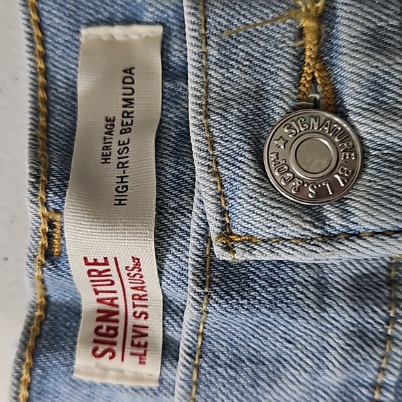 LEVI'S SIGNATURE plus size cut off shorts - Picture 4 of 16